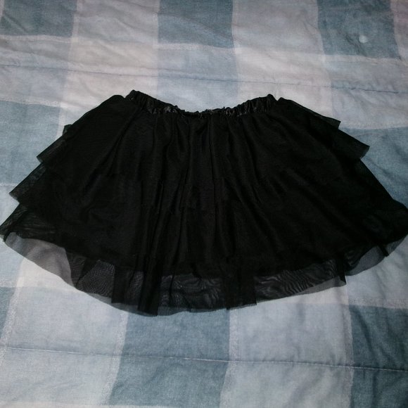 Bundle 3 for $15 - Black tiered lined tutu - Picture 1 of 3